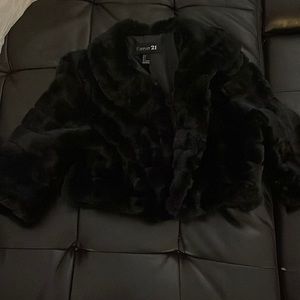 Forever 21 faux fur cropped jacket